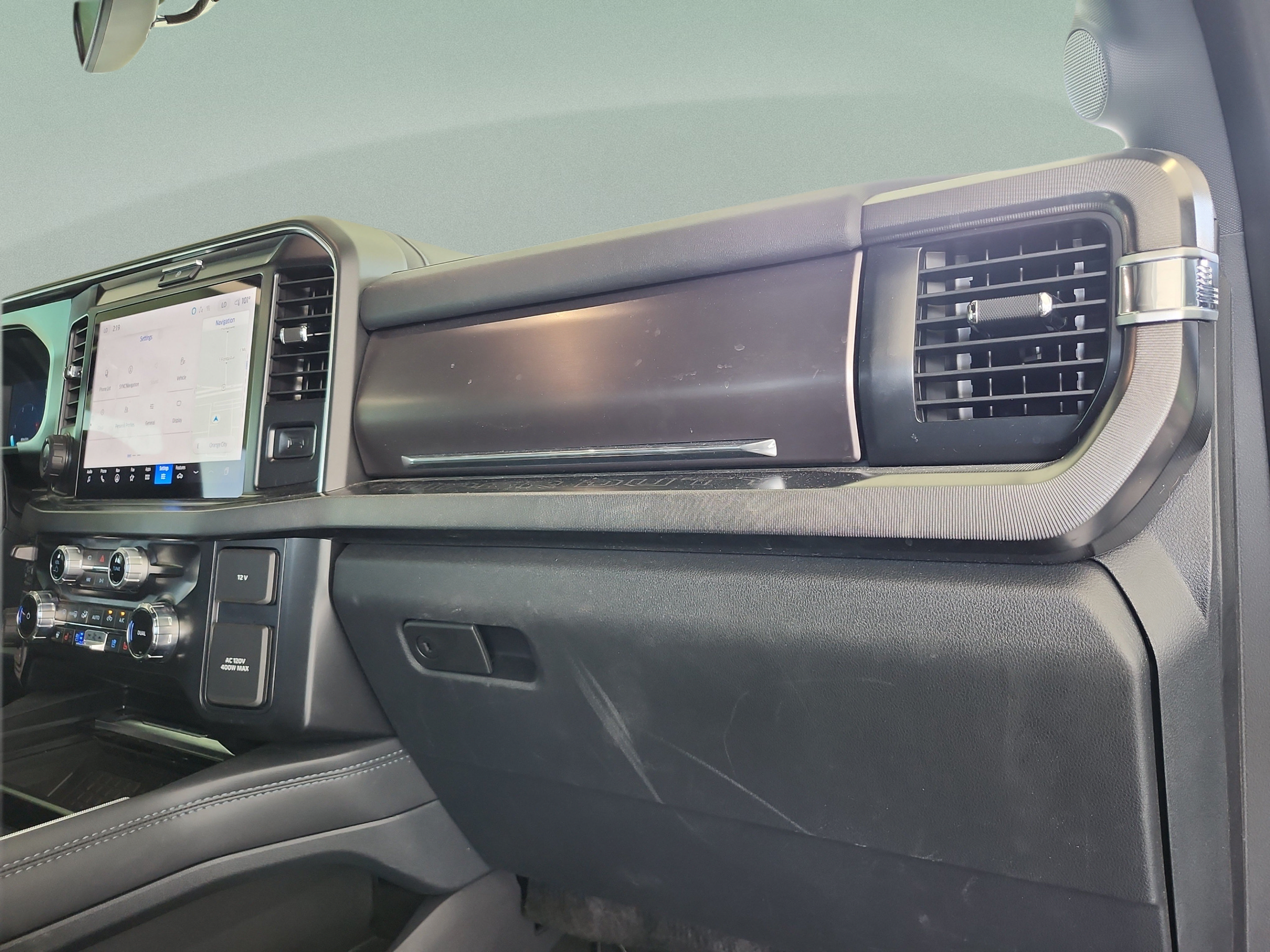 Certified 2026 Ford F250 Platinum AWD/4WD image 18