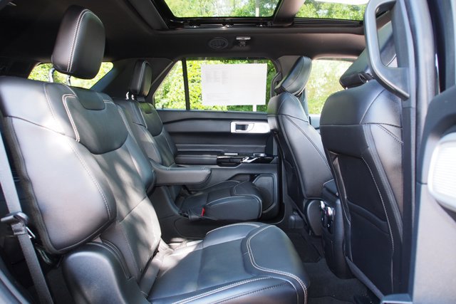 Certified 2022 Ford Explorer ST w/ Equipment Group 401A AWD/4WD image 14