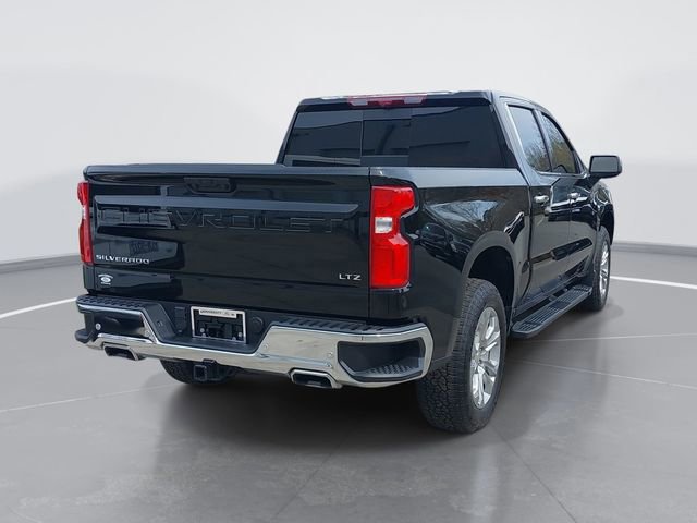 Used 2025 Chevrolet Silverado 1500 LTZ w/ Technology Package image 5