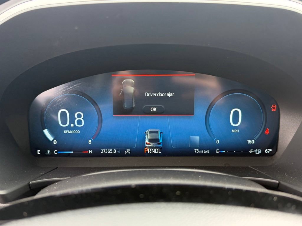 Certified 2025 Ford Escape Platinum AWD/4WD image 39