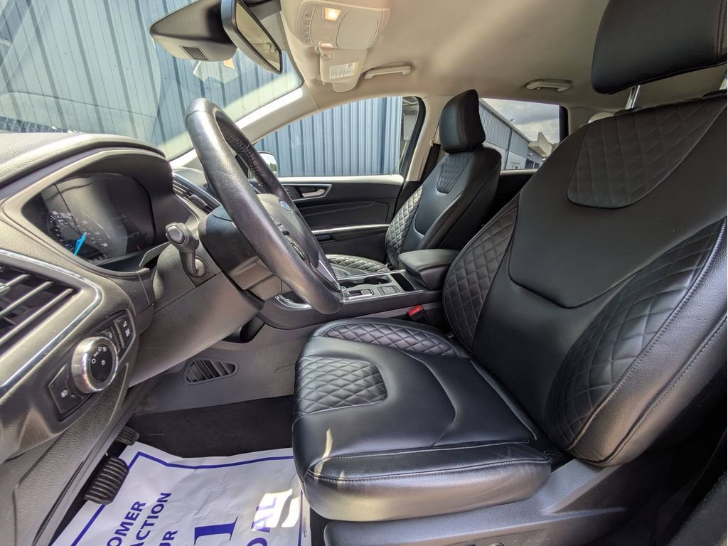 Certified 2024 Ford Edge Titanium AWD/4WD image 24