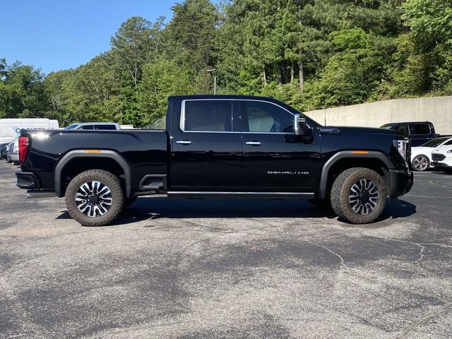 Used 2026 GMC Sierra 2500 Denali Ultimate AWD/4WD image 2