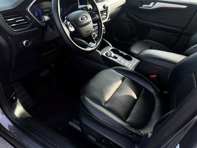 Certified 2022 Ford Escape SEL w/ Technology Package image 12