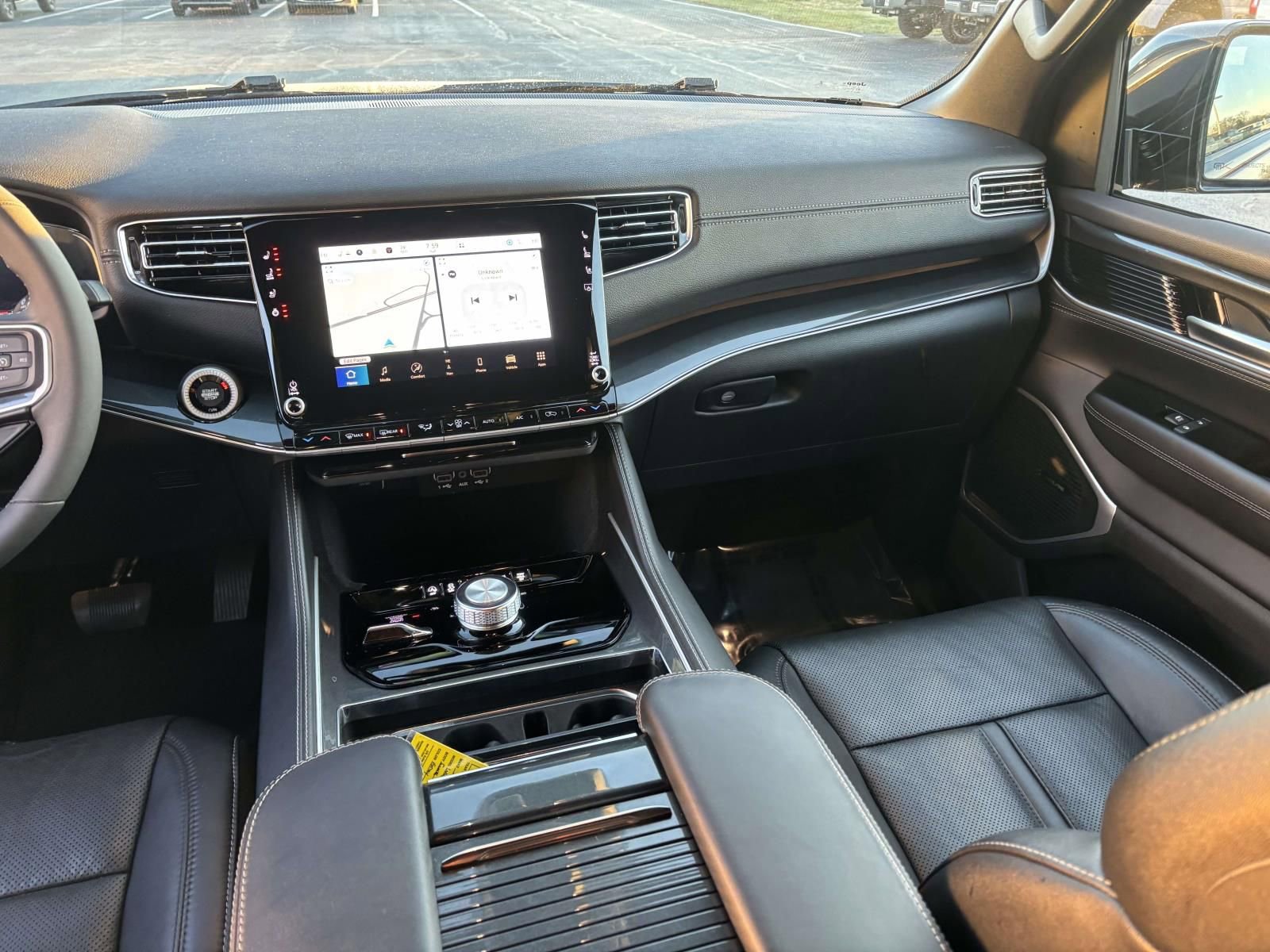 Used 2022 Jeep Wagoneer Series I image 33