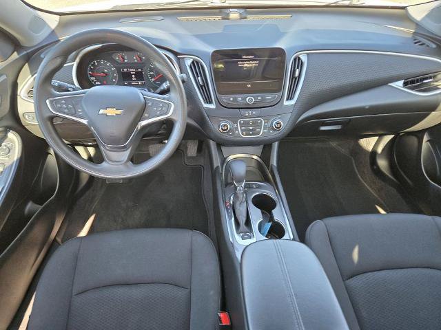 Used 2025 Chevrolet Malibu LT FWD image 9
