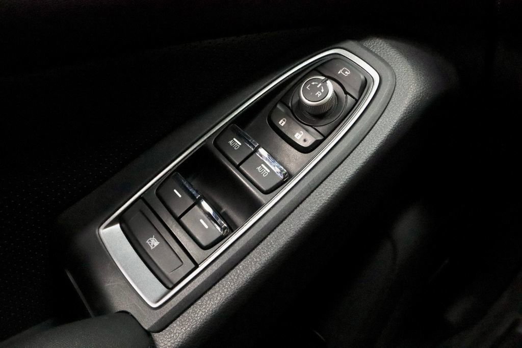 Used 2024 Subaru Ascent Touring image 30