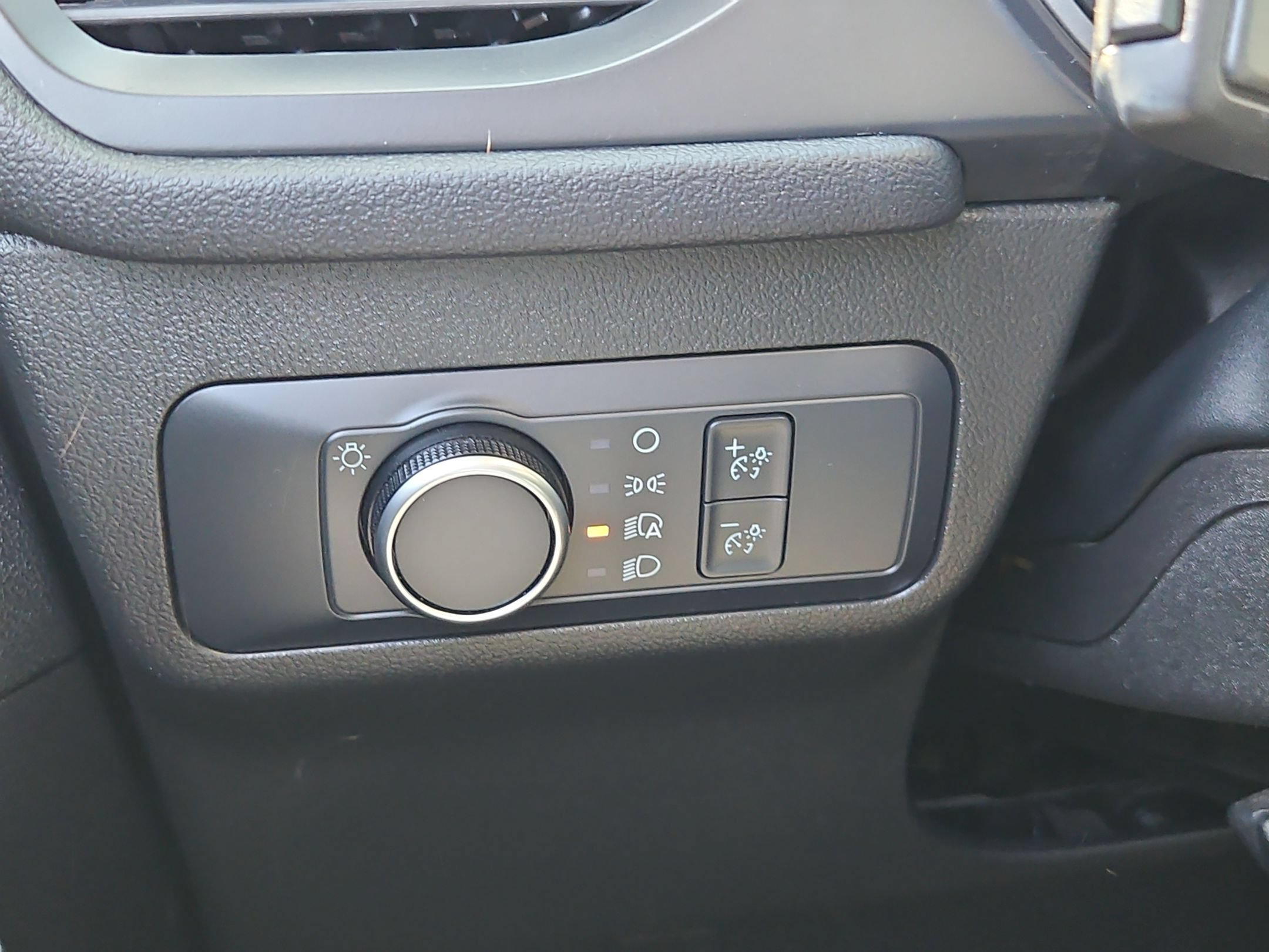 Certified 2022 Ford Escape S FWD image 15