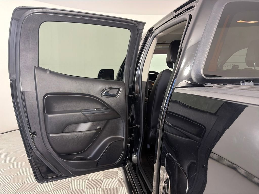 Used 2018 Chevrolet Colorado ZR2 image 12