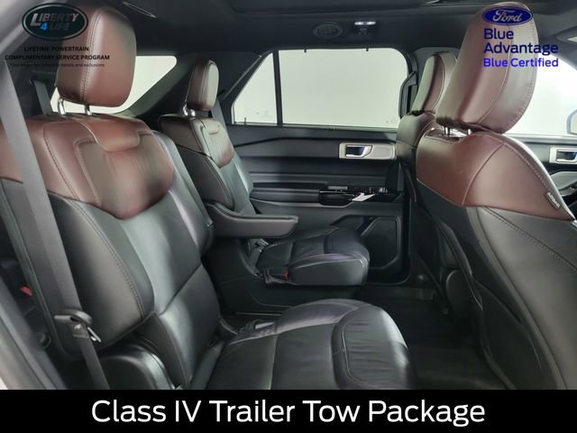 Certified 2022 Ford Explorer Platinum w/ Equipment Group 601A image 16