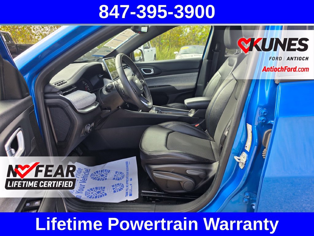 Used 2024 Jeep Compass Latitude AWD/4WD image 20