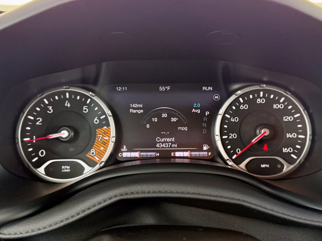 Used 2021 Jeep Renegade Latitude image 24