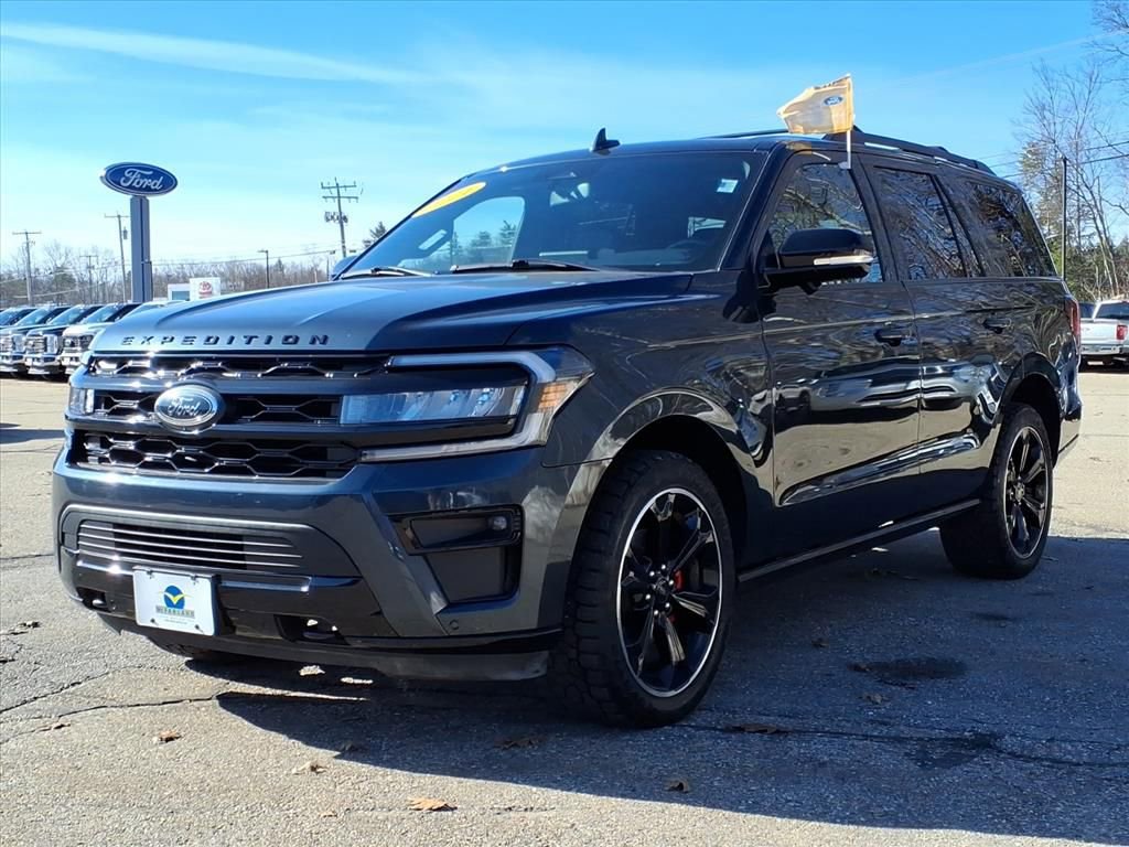 Certified 2024 Ford Expedition Limited image 28