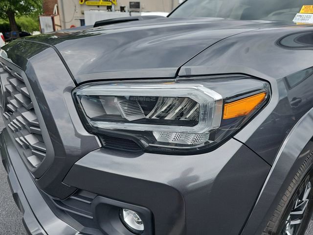 Used 2023 Toyota Tacoma TRD Sport w/ TRD Premium Sport Package AWD/4WD image 33