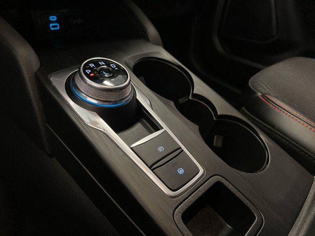 Certified 2023 Ford Escape ST-Line Select AWD/4WD image 24