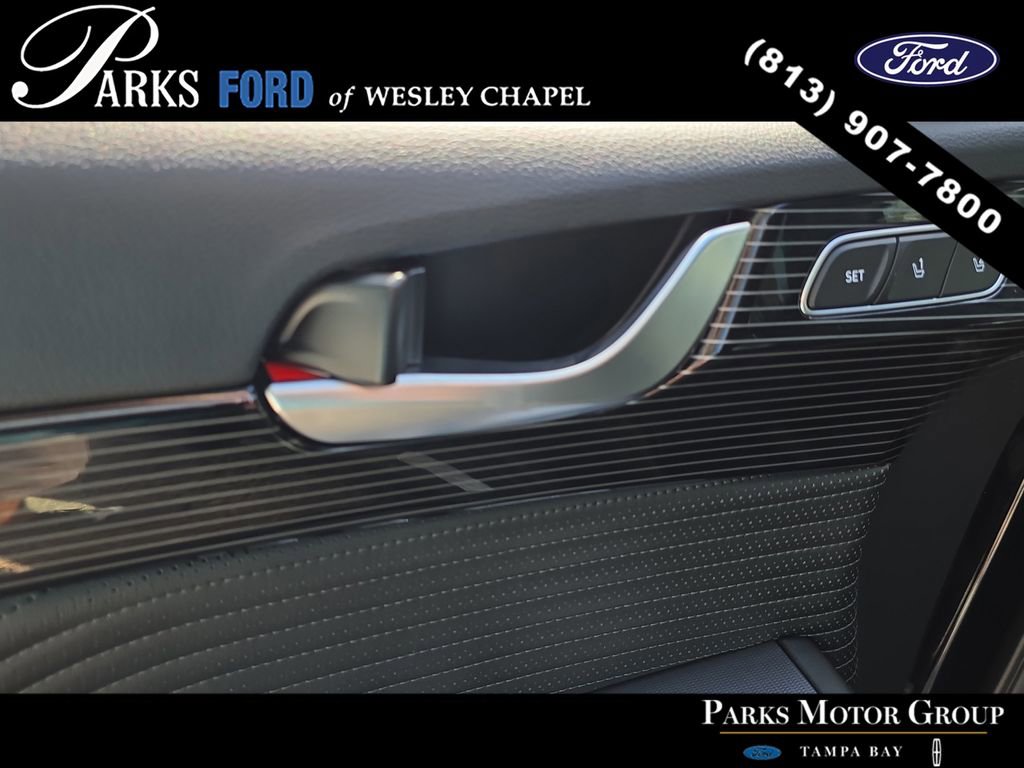Used 2025 Hyundai Palisade Calligraphy AWD/4WD image 18