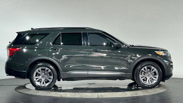 Certified 2021 Ford Explorer XLT w/ Equipment Group 202A AWD/4WD image 11