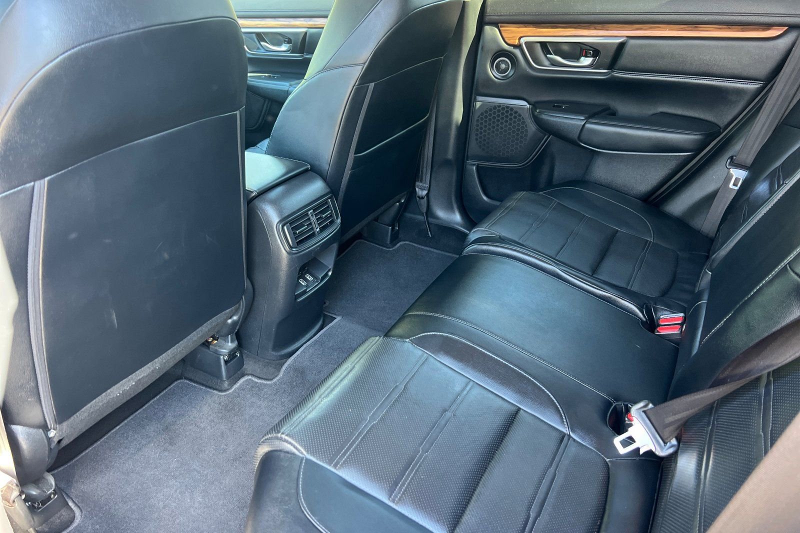 Used 2017 Honda CR-V EX-L image 13