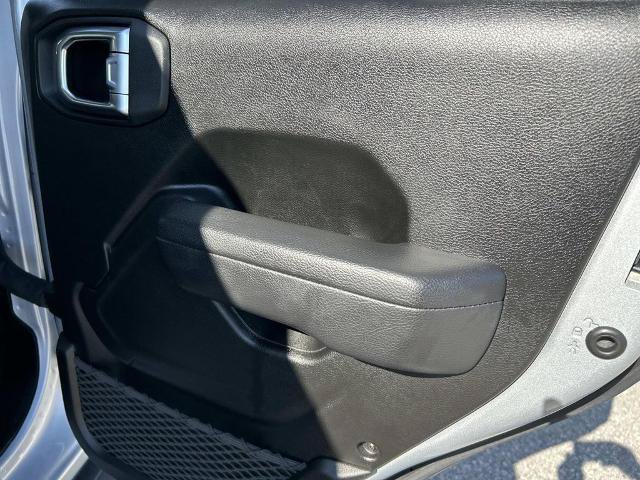 Used 2024 Jeep Wrangler Unlimited Sport AWD/4WD image 21