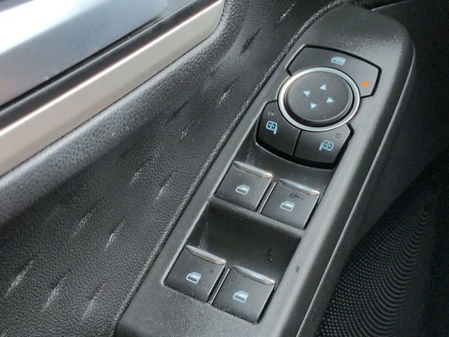 Certified 2020 Ford Escape SEL image 25