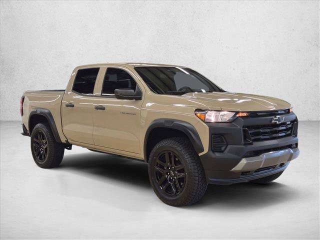 Used 2024 Chevrolet Colorado Trail Boss AWD/4WD image 3