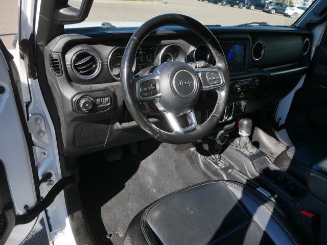 Used 2020 Jeep Wrangler Unlimited Sahara AWD/4WD image 13