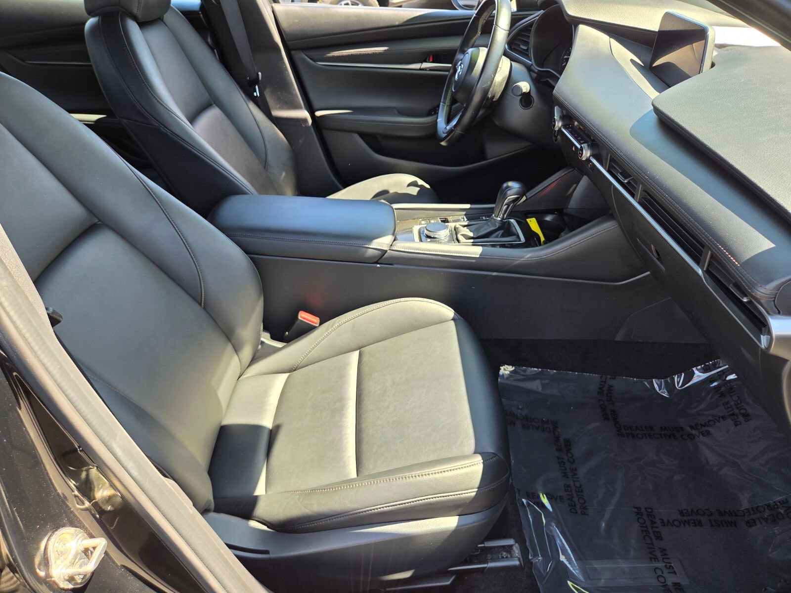 Used 2024 MAZDA MAZDA3 s FWD image 15