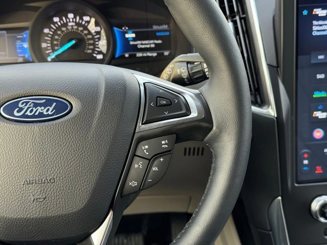 Certified 2024 Ford Edge Titanium w/ Equipment Group 301A image 29