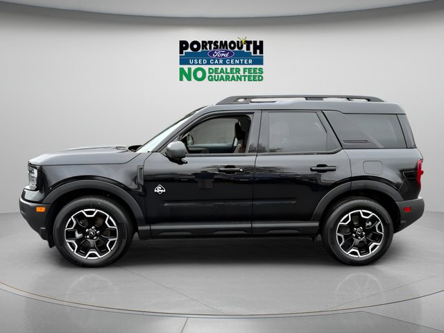 Certified 2025 Ford Bronco Sport Outer Banks w/ Outer Banks Tech Package+ AWD/4WD image 2