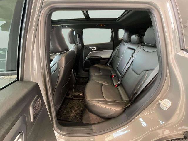 Used 2023 Jeep Compass Latitude w/ Sun and Sound Group AWD/4WD image 17