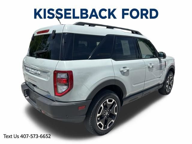 Certified 2023 Ford Bronco Sport Outer Banks w/ Tech Package AWD/4WD image 3
