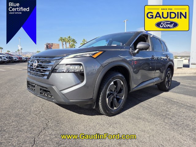 Used 2025 Nissan Rogue SV FWD image 3