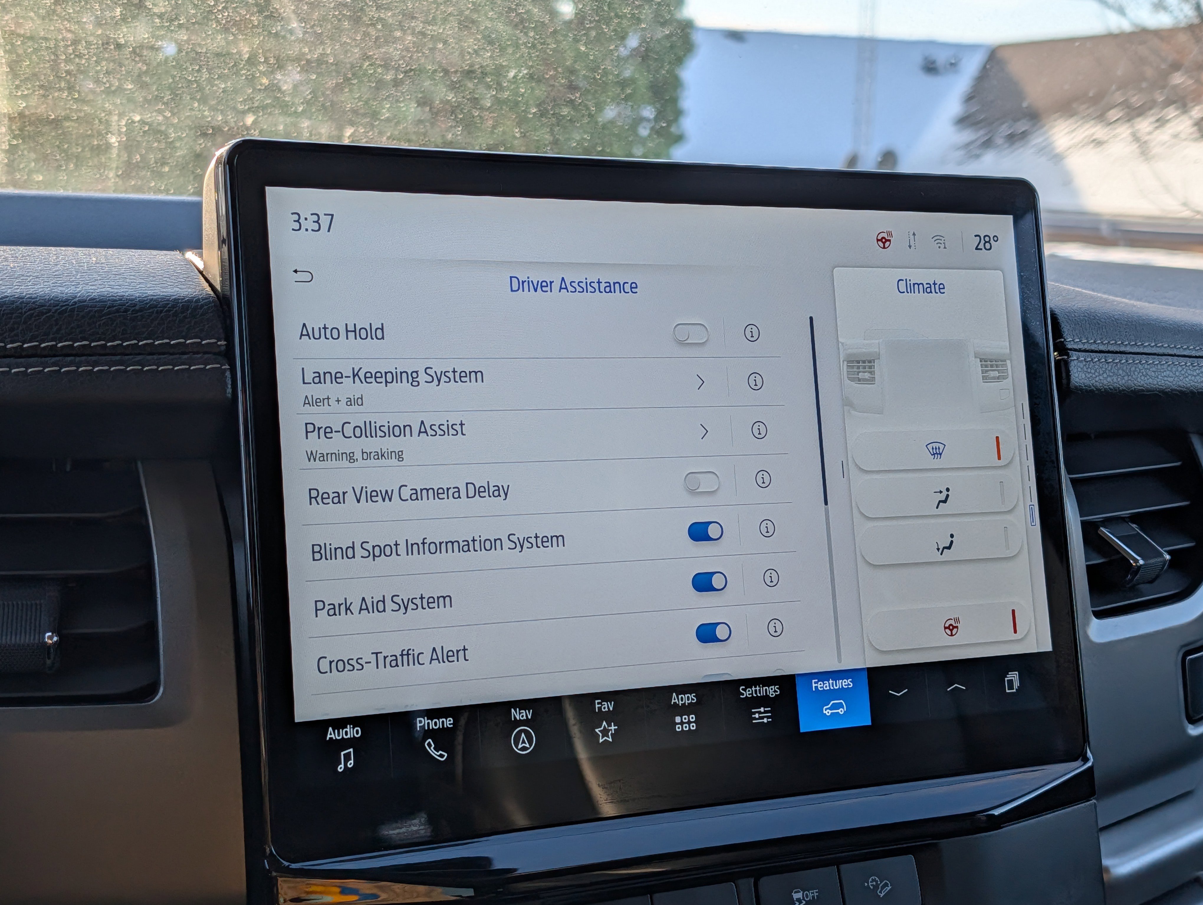 Certified 2024 Ford Expedition XLT image 23