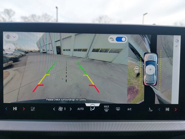 Certified 2025 Ford Explorer Platinum w/ Ultimate Package image 23