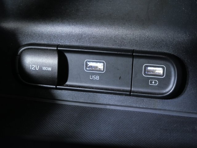 Used 2022 Kia K5 GT-Line FWD image 28