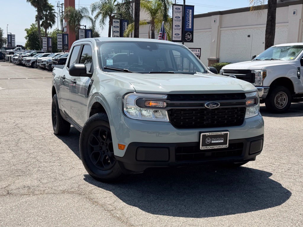 Certified 2022 Ford Maverick XLT FWD image 3