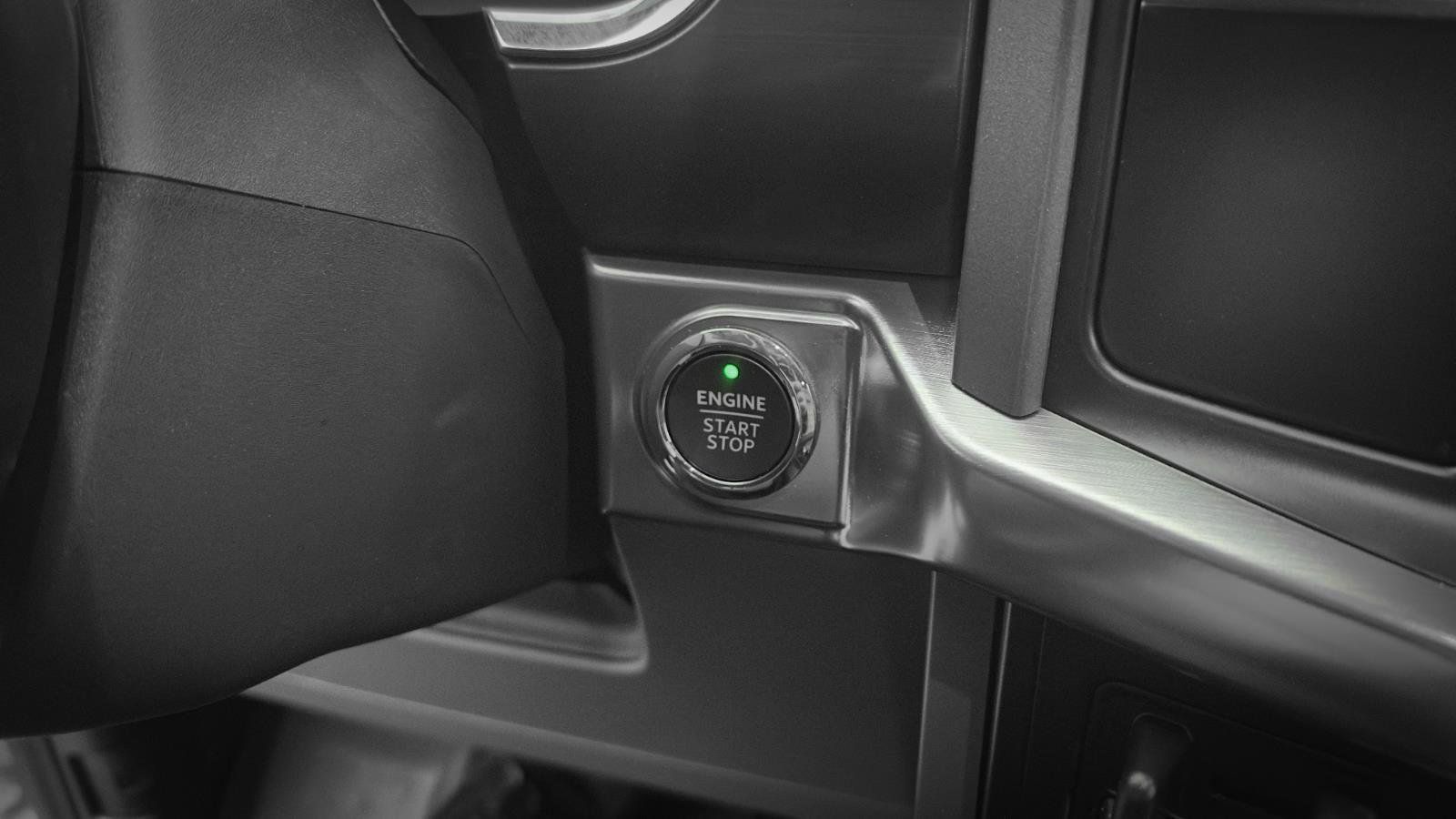 Certified 2023 Ford F150 Lariat w/ Equipment Group 502A High image 22