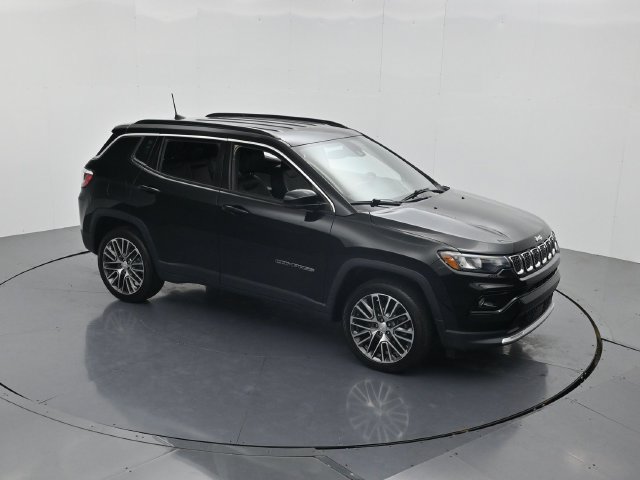 Used 2023 Jeep Compass Limited AWD/4WD image 44