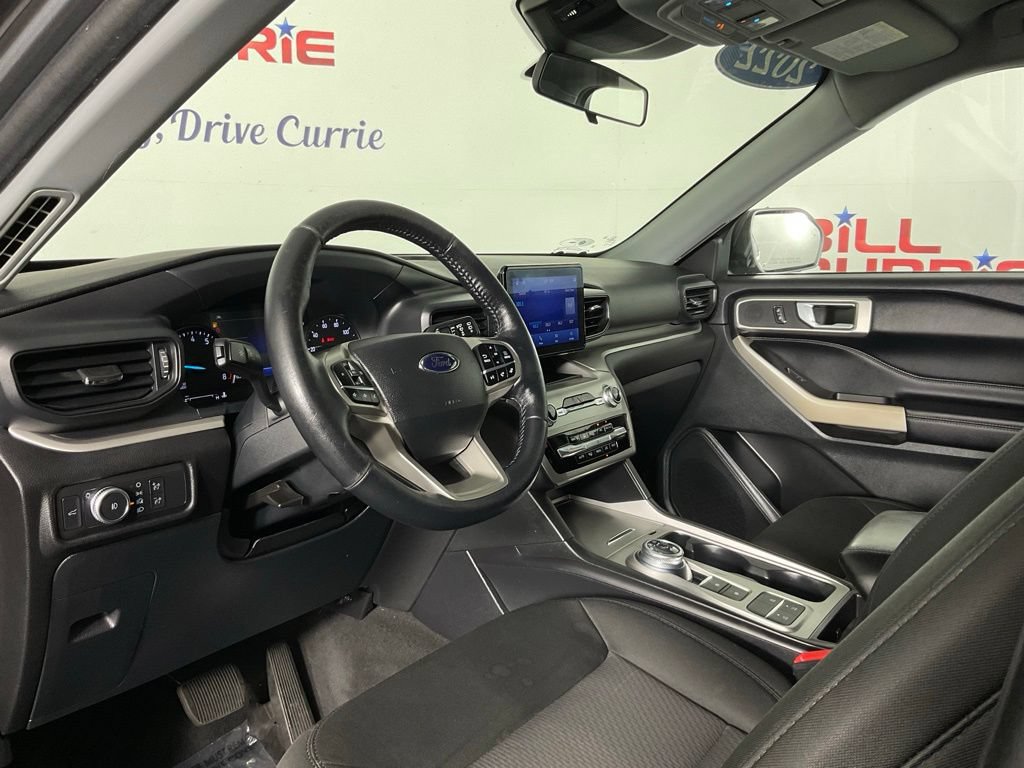 Certified 2022 Ford Explorer XLT RWD image 13