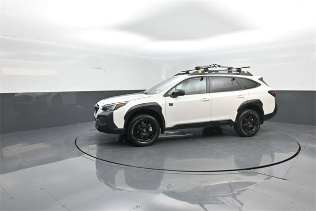 Used 2025 Subaru Outback Wilderness image 4