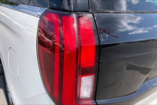 Certified 2025 Ford Expedition Active AWD/4WD image 30