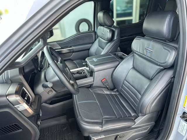 Certified 2025 Ford F350 Platinum w/ FX4 Off-Road Package AWD/4WD image 12