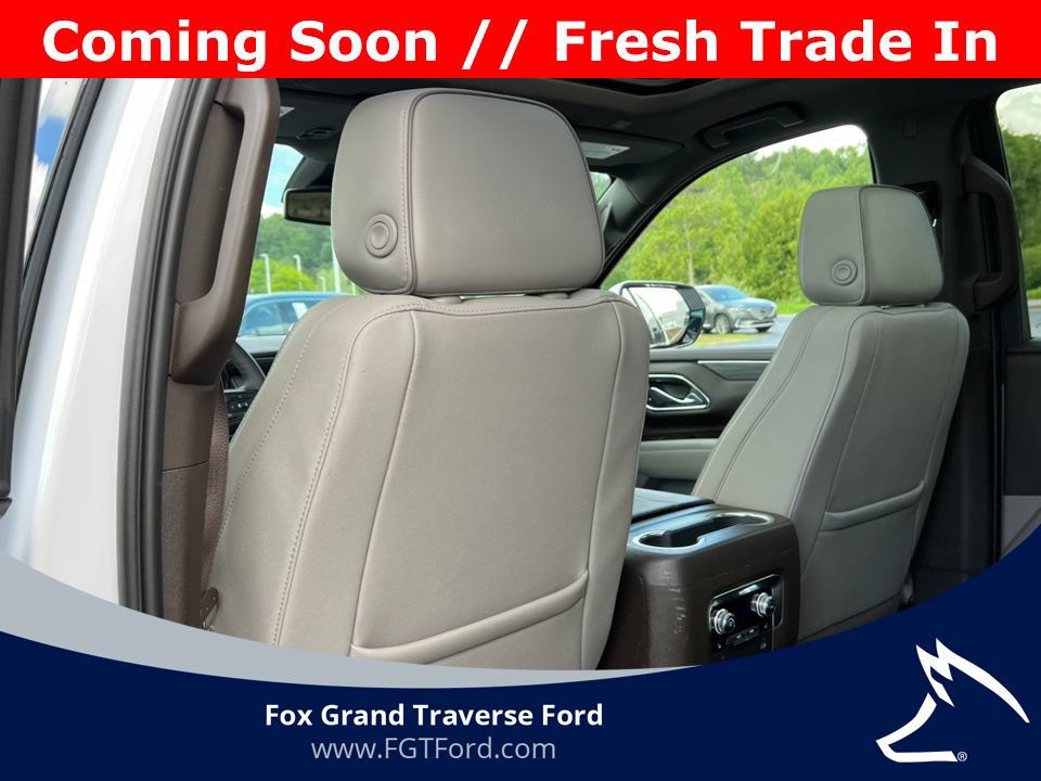 Used 2023 GMC Yukon SLT w/ SLT Premium Package AWD/4WD image 35