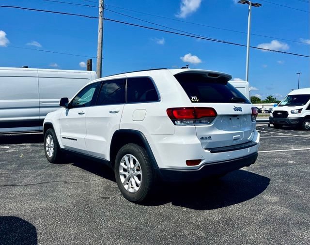 Used 2022 Jeep Grand Cherokee Laredo E AWD/4WD image 5