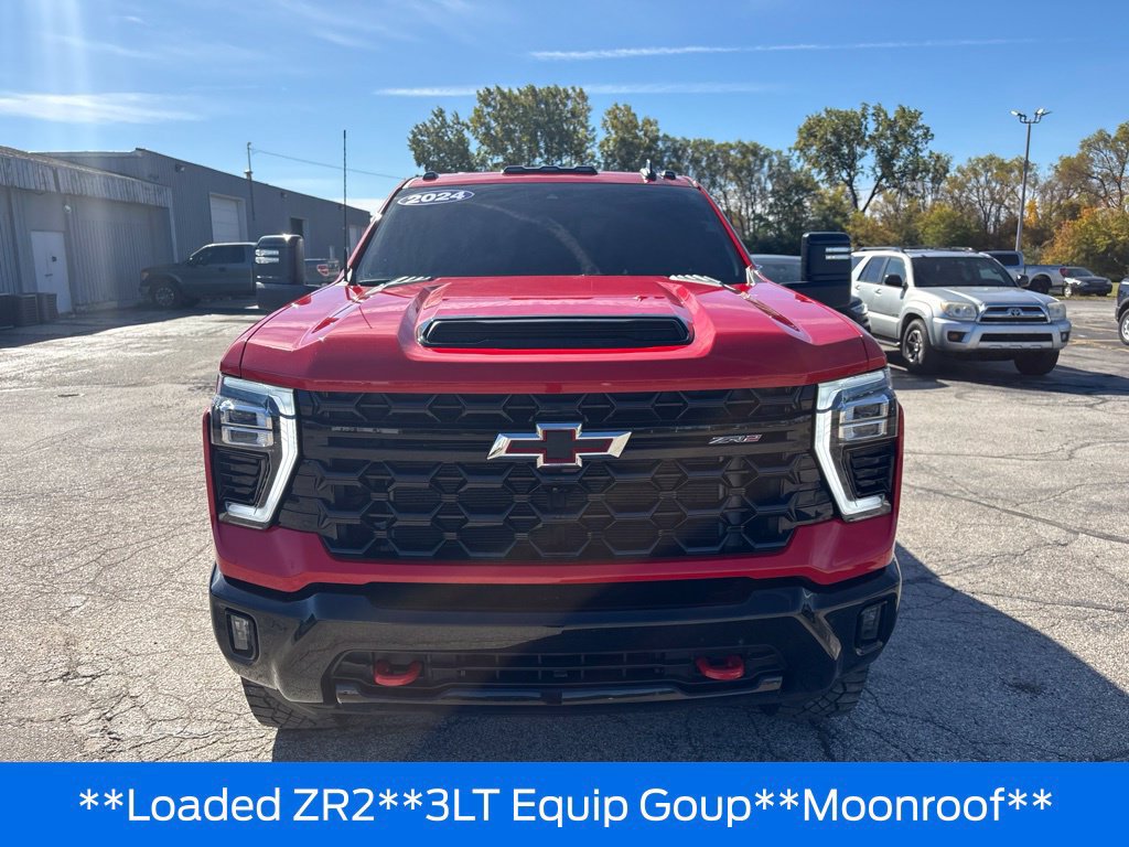 Used 2024 Chevrolet Silverado 2500 ZR2 w/ Snow Plow Prep/Camper Package AWD/4WD image 6