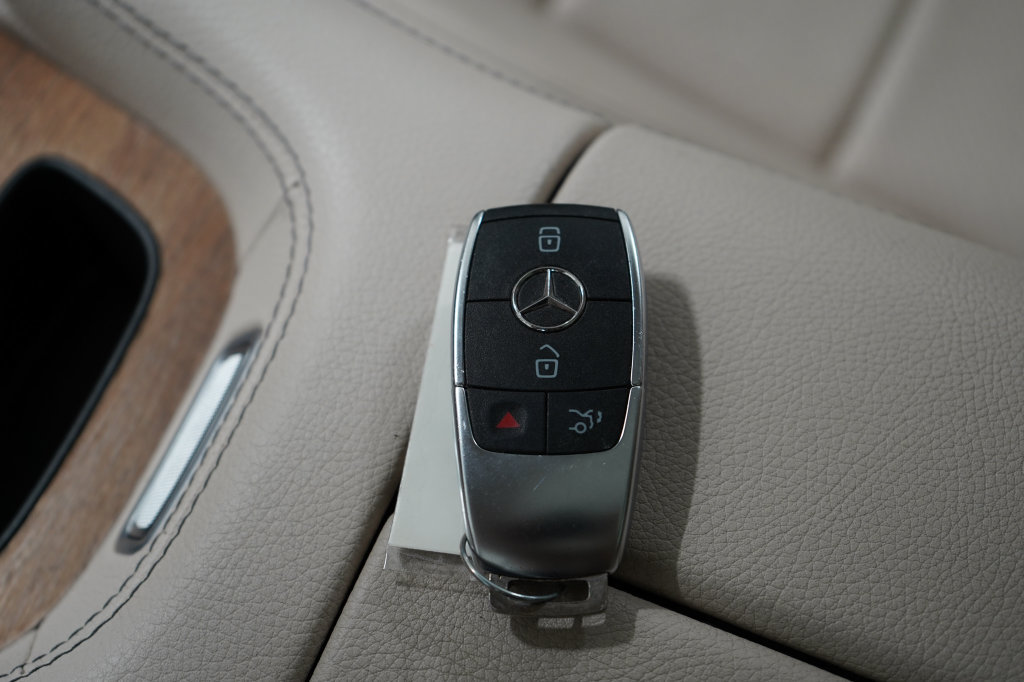 Used 2024 Mercedes-Benz GLE 450 4MATIC image 28