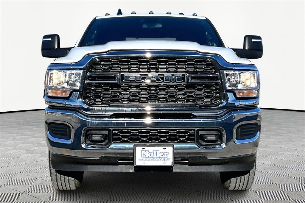 Used 2024 RAM 2500 Tradesman w/ Chrome Appearance Group image 3
