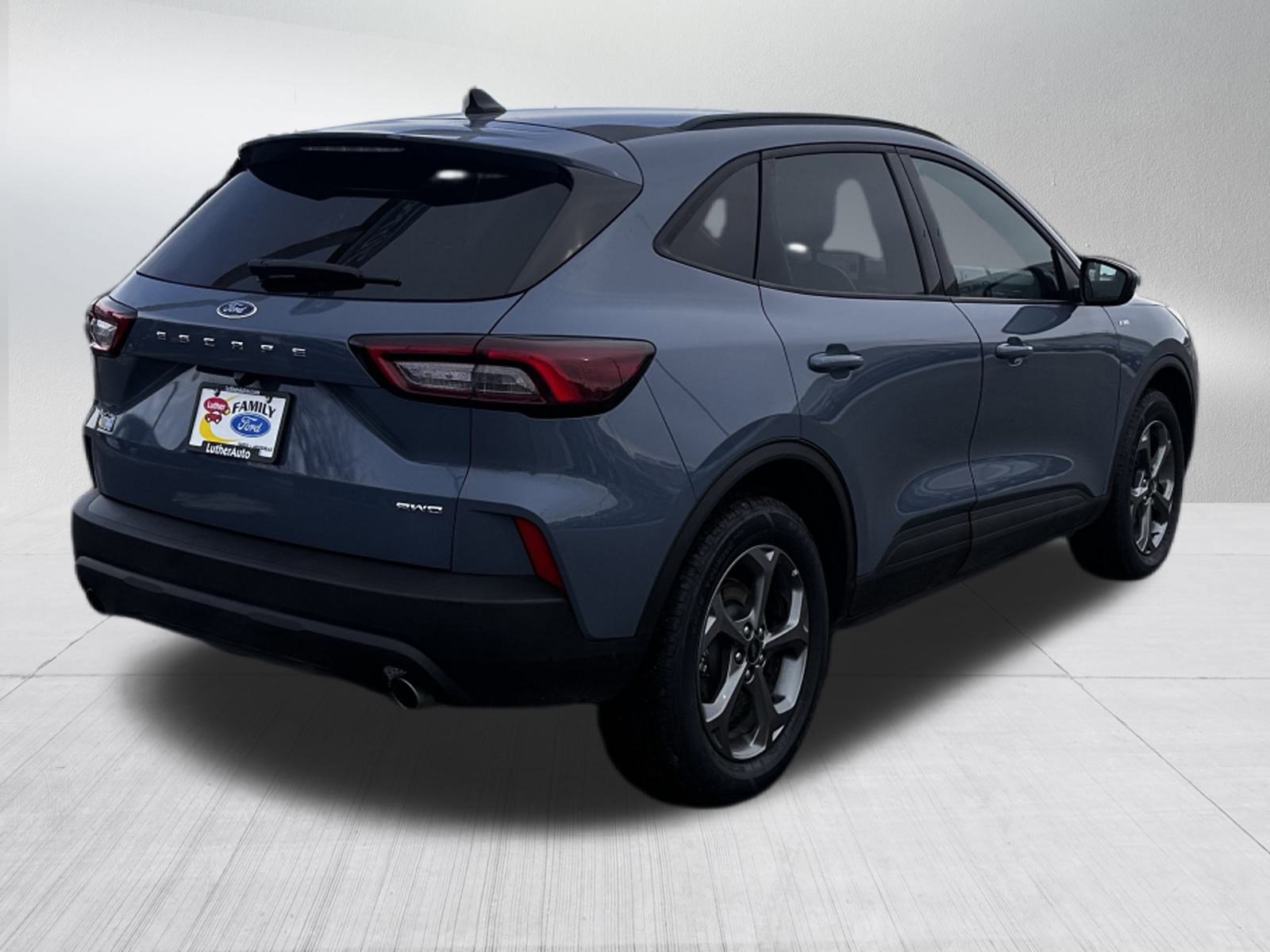 Certified 2025 Ford Escape ST-Line Select image 5