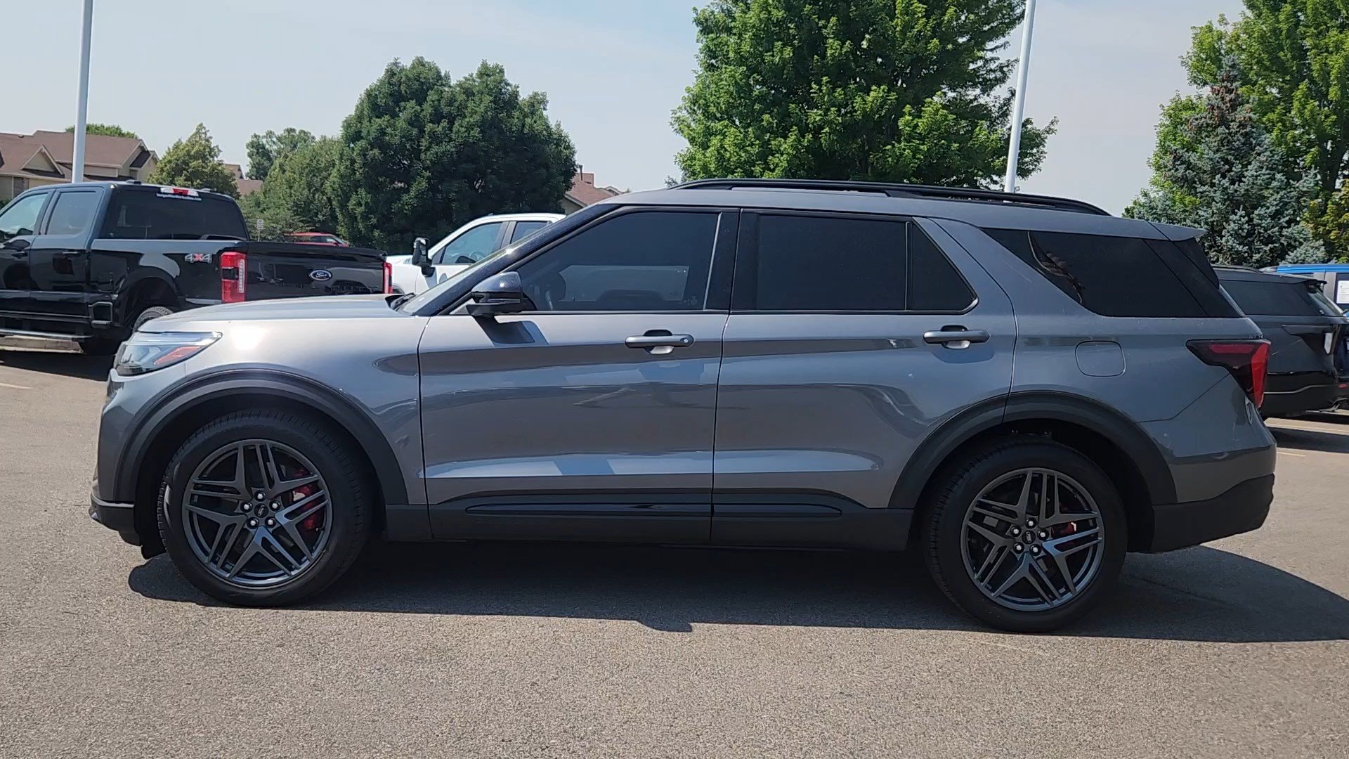 Certified 2025 Ford Explorer ST w/ Sun And Sound Package AWD/4WD image 5