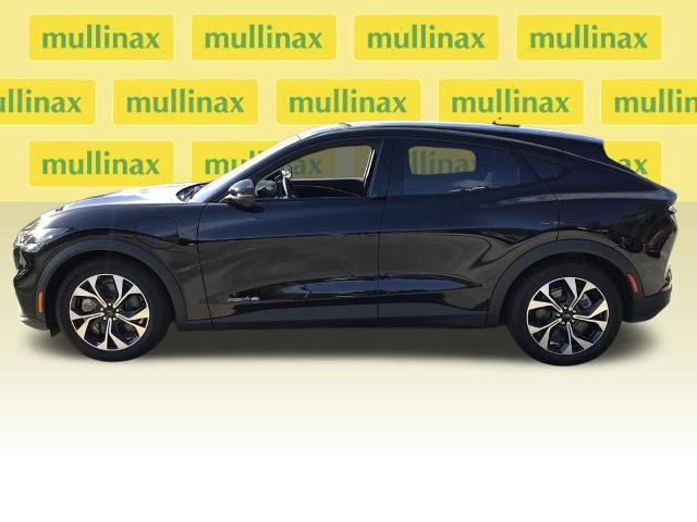 Certified 2025 Ford Mustang Mach-E Select image 5