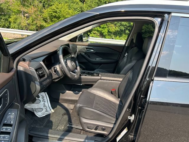 Used 2023 Nissan Rogue Platinum w/ Platinum Premium Package AWD/4WD video 2